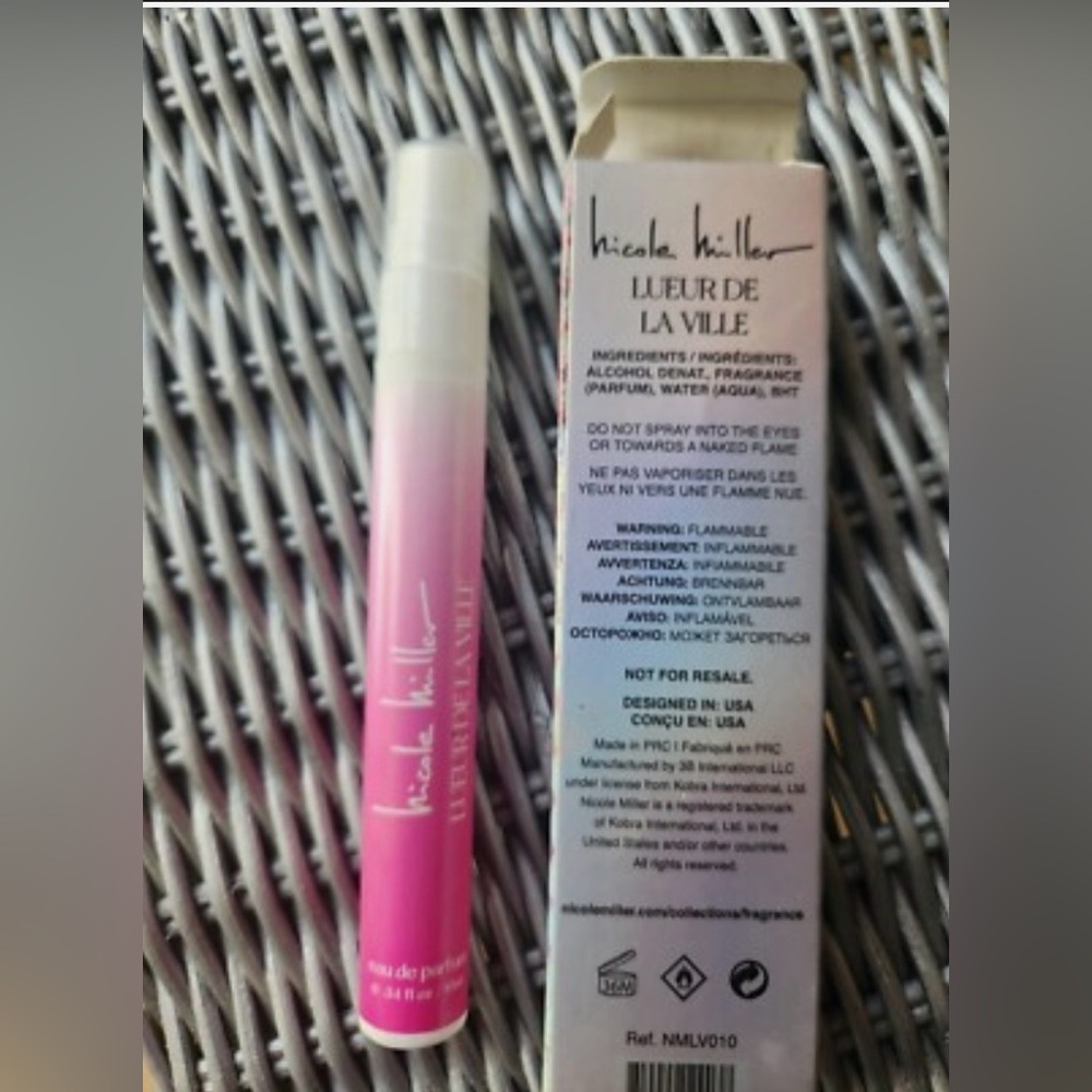 2/$25 NICOLE MILLER LUEUR DE LA VILLE scent - BRAND NEW in the box! - Picture 9 of 15